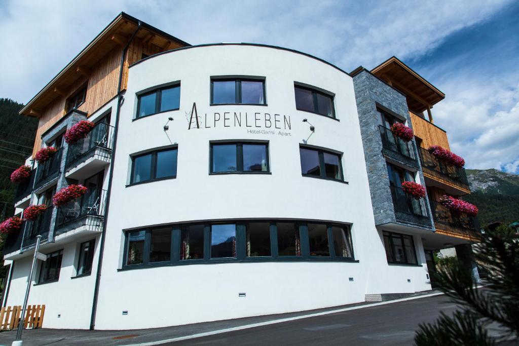 Alpenleben Lejlighedshotel St Anton am Arlberg Eksteriør billede